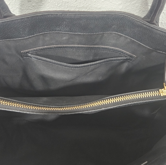 Tory Burch Leather Mcgraw 2 Way Purse - Picture 5 of 10